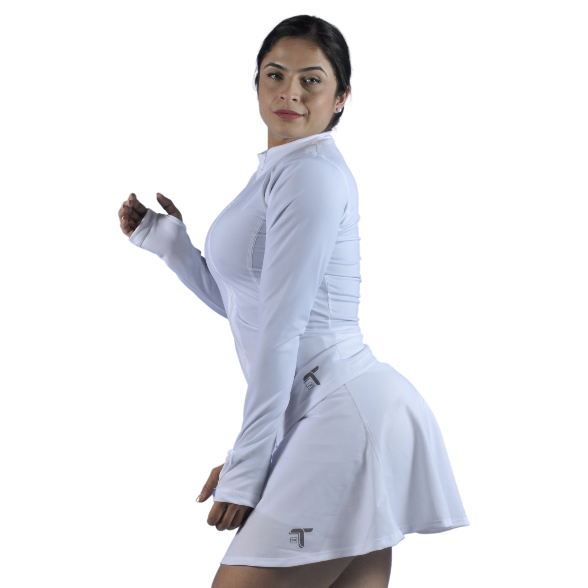 Chaqueta deportiva blanca slim fit vista lateral mujer At Fit Sport Colombia