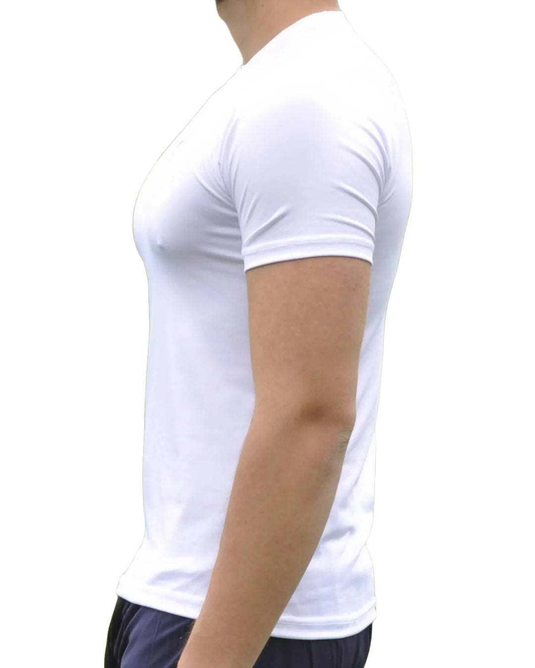 Camiseta Deportiva Hombre Manga Ranglan Transpirable: blanco tres cuartos — At Fit Sport Colombia