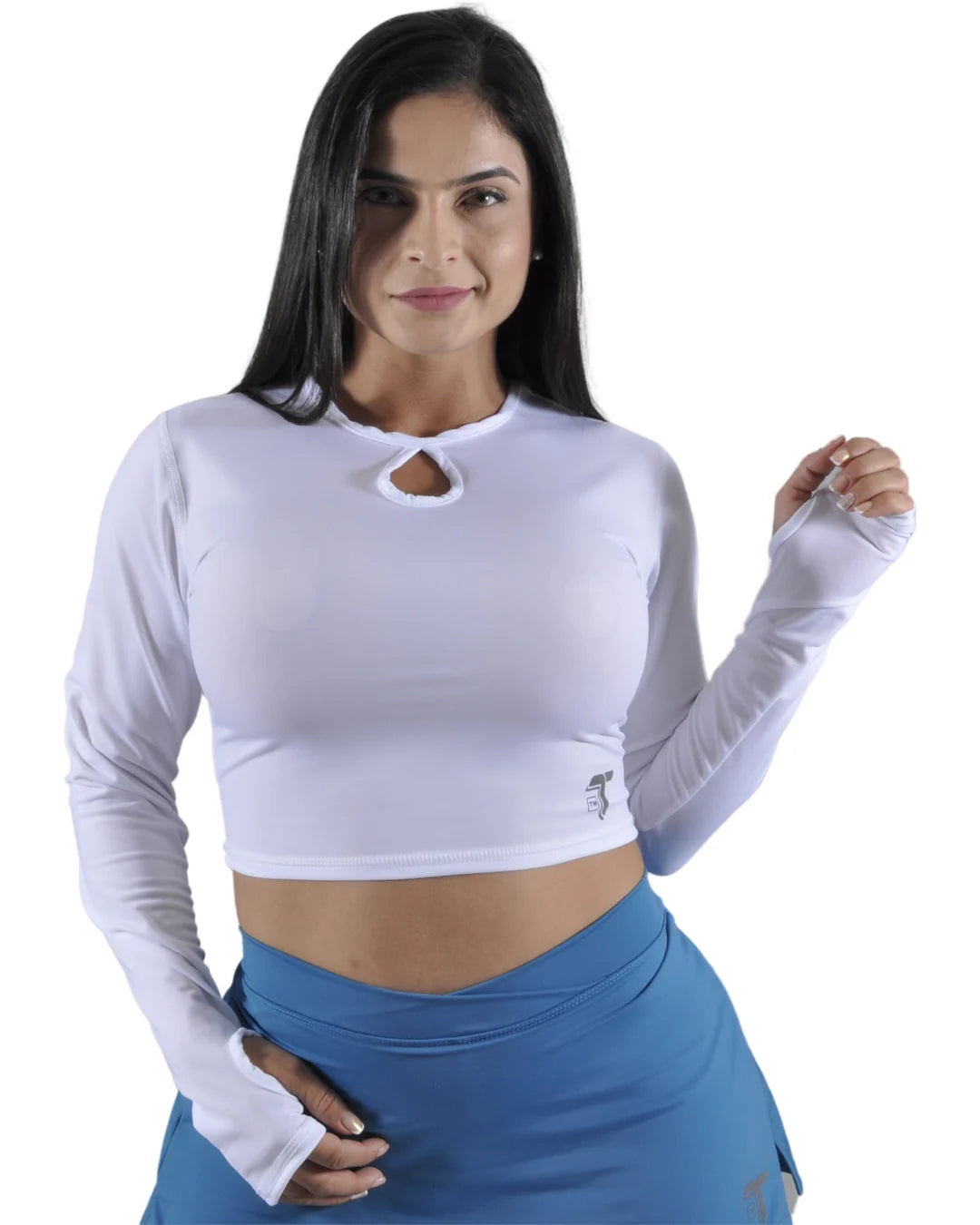 Falda Short Deportiva 2 en 1 Pretina Cruzada: azul celeste modelo frontal — At Fit Sport Colombia