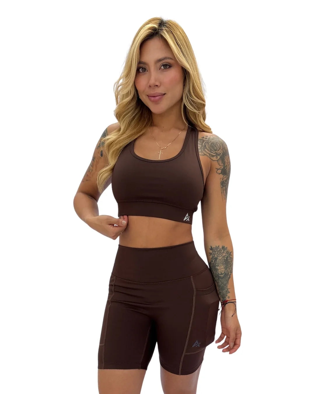 Short deportivo Sprint mujer café con pretina de tiro alto - At Fit Sport Colombia